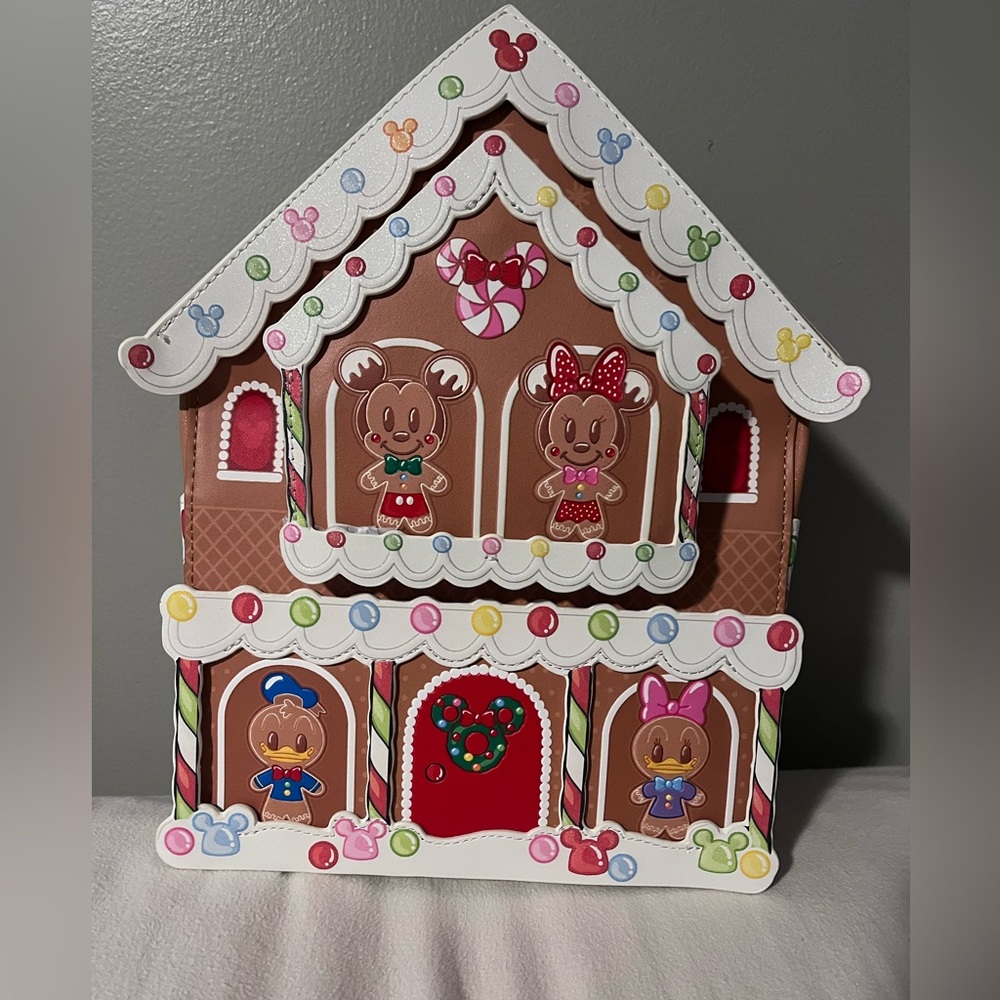 Disney Loungefly Christmas Holiday Gingerbread House Backpack Mickey Minnie